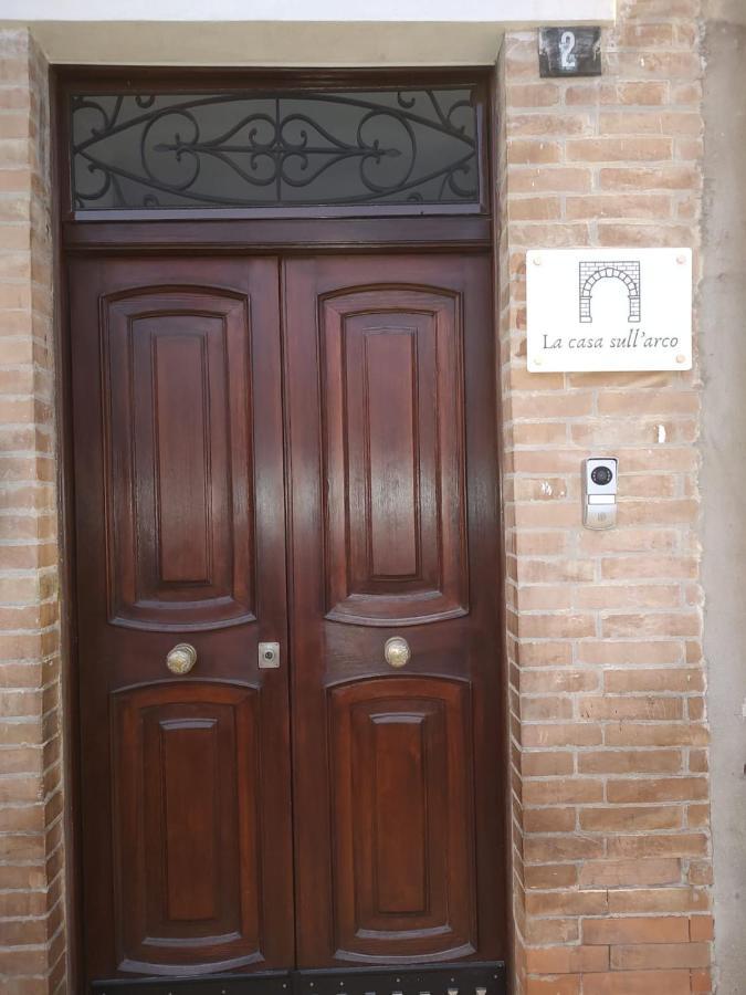 La Casa Sull Arco Bed & Breakfast Lucera Exterior foto
